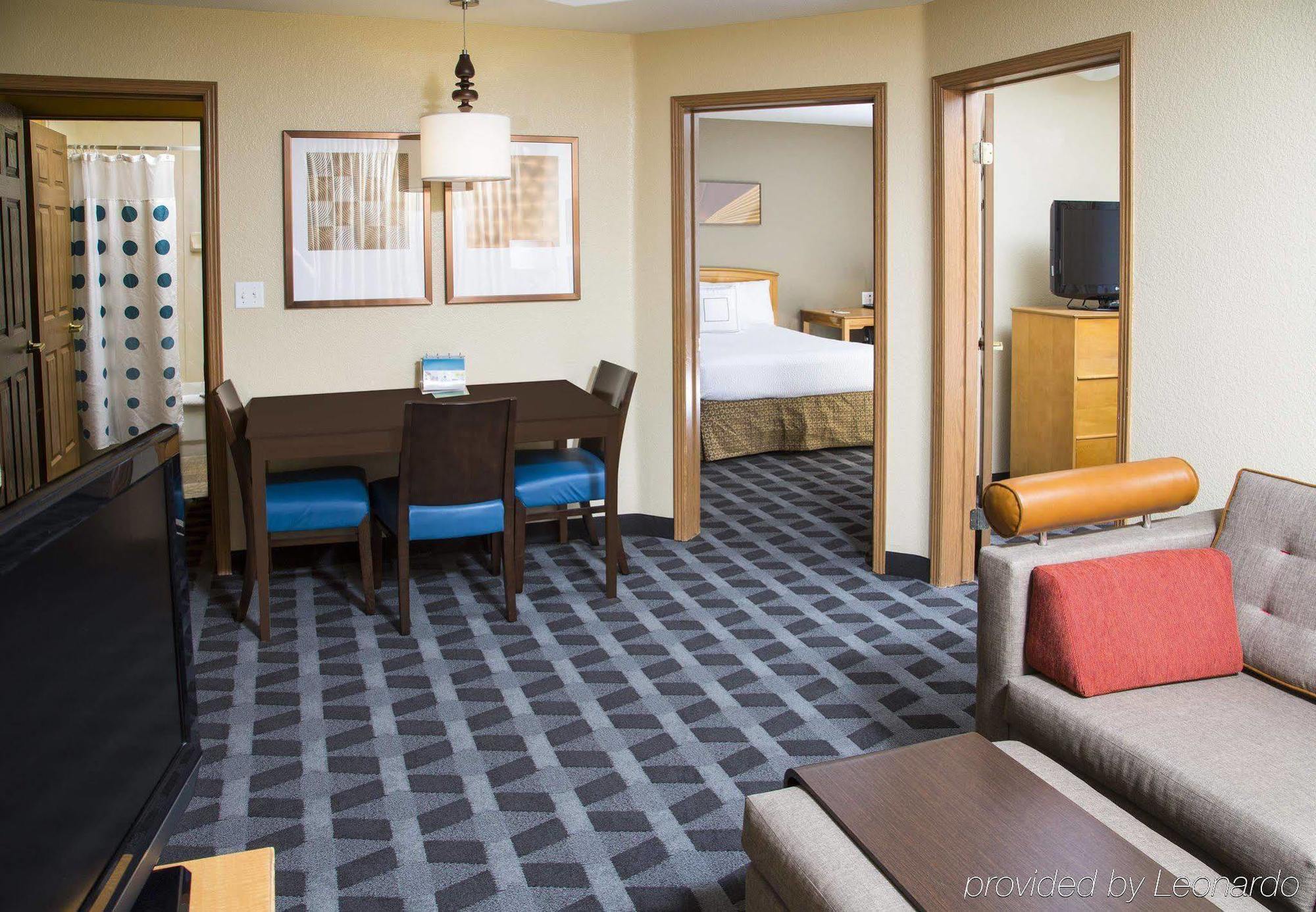 Towneplace Suites By Marriott Anaheim Maingate Near Angel Stadium Exterior foto